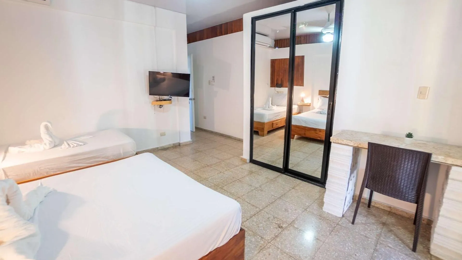 Room #28 At Waterfront Playa Alicia Sosúa República Dominicana